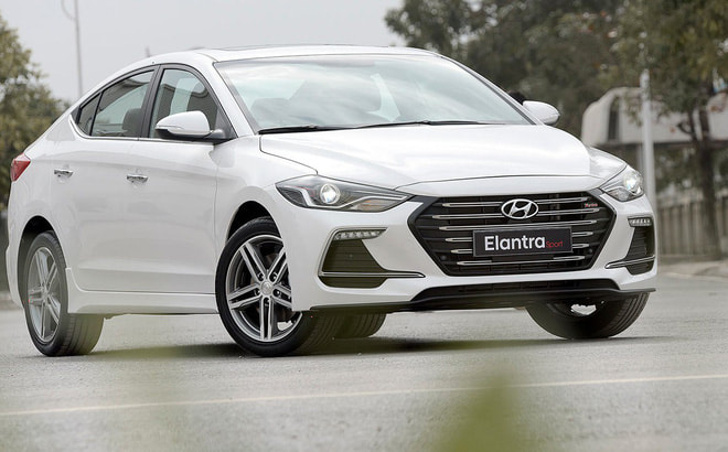 Sự khác biệt giữa Hyundai Elantra Sport 2019 so với bản thường  Ô Tô  Hyundai Vinh