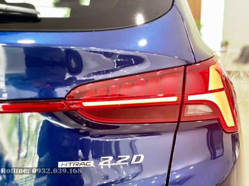 Cụm đèn hậu Hyundai Santa Fe 2021 màu xanh biển